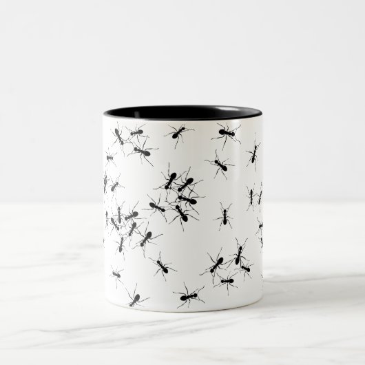 Pranke Insektendesign. Ameisen Zweifarbige Tasse (Mittel)