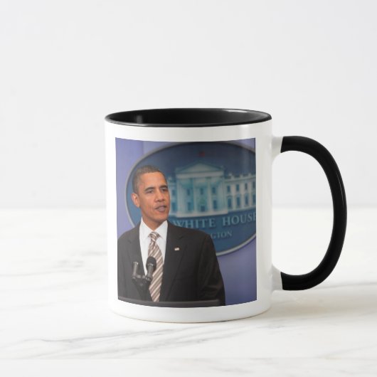 Präsident Barack Obama macht eine Mitteilung Tasse (Rechts)