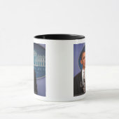 Präsident Barack Obama macht eine Mitteilung Tasse (Zentrum)