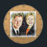 Präsident Bill Clinton und Präsidentin Hillary Cli Dartscheibe<br><div class="desc">Präsident Bill Clinton 1993-2001 und Präsidentin Hillary Clinton 2016 der Vereinigten Staaten amerikanischer Produkte #HillaryClinton #BillClinton</div>
