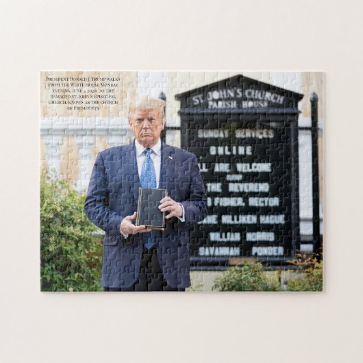 Präsident Donald J. Trump Bibel in der beschädigte Puzzle (Horizontal)