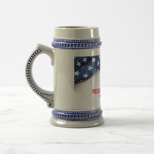 Präsident Donald Trump Gedenkstein Stein Bierglas (Links)