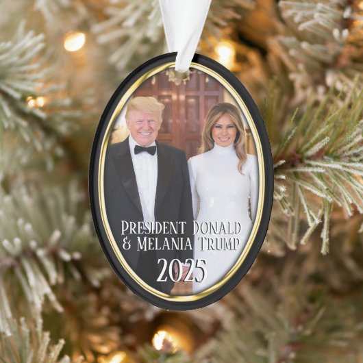 Präsident Donald Trump & Melania 2023 Ornament (Baum)