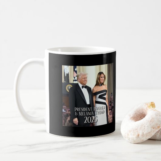 Präsident Donald Trump & Melania Elegant 2020 Kaffeetasse (Mit Donut)