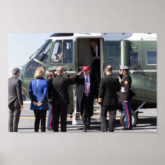 Präsident Donald Trump verlässt Marine One Poster (Vorne)