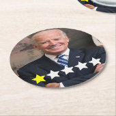 Präsident Joe Biden Zulassungsbewertung Runder Pappuntersetzer (Angewinkelt)
