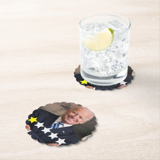 Präsident Joe Biden Zulassungsbewertung Untersetzer (Vor Ort)