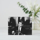 Präsident John F Kennedy Men in der Mondrede Postkarte (Stehend Vorderseite)