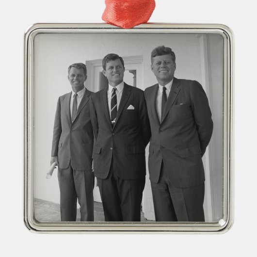 Präsident John Kennedy & Brothers American Camelot Ornament Aus Metall (Vorne)