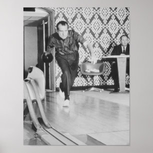 Präsident Richard Nixon Bowling im Weißen Haus Poster