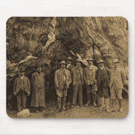 Präsident Roosevelt und John Muir unter (Sepia) Mousepad