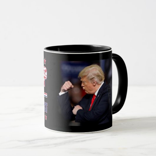 Präsident Trump 2024 Tasse (VorderseiteRechts)