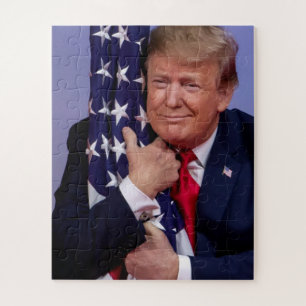 Präsident Trump drängt die amerikanische Flagge Puzzle