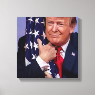 Präsident Trump umarmt die amerikanische Flagge Leinwanddruck