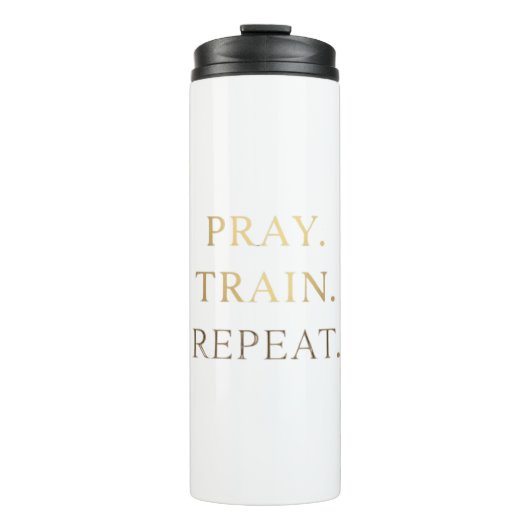Pray Train Repeat Tasse – Christliche Fitness-Moti (Vorderseite)