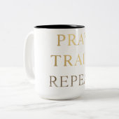 Pray Train Repeat Tasse – Christliche Fitness-Moti (Vorderseite Links)