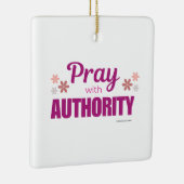 Pray with Authority, Keramikornament (Rechts)