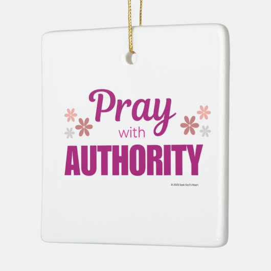 Pray with Authority, Keramikornament (Links)