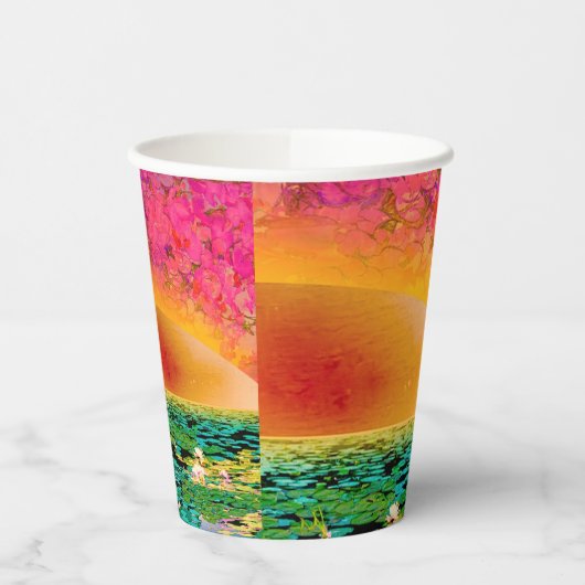 PRAYMANTIS AM SONNENSATZ PAPPBECHER (Links)