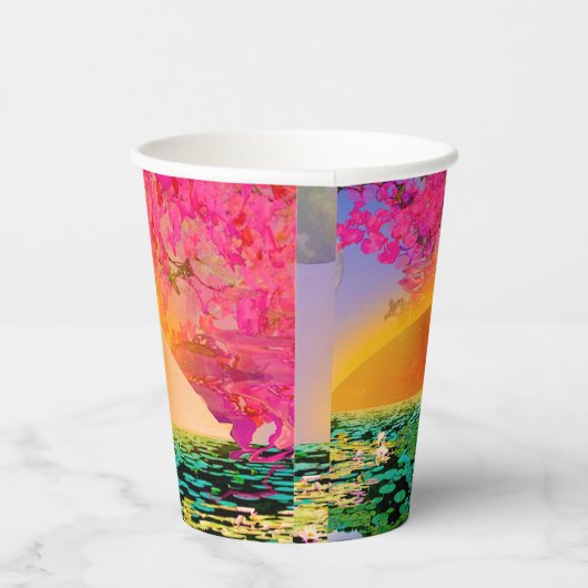 PRAYMANTIS AM SONNENSATZ PAPPBECHER (Rechts)