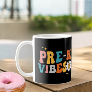 Pre-K Vibes Groovy Design Tasse