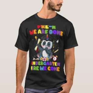Pre K Wir sind Kindergarten hier kommen wir Panda T-Shirt