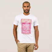 Premium Espresso Kaffeebohnen Rosa Pop Kunst T-Shirt (Vorne ganz)