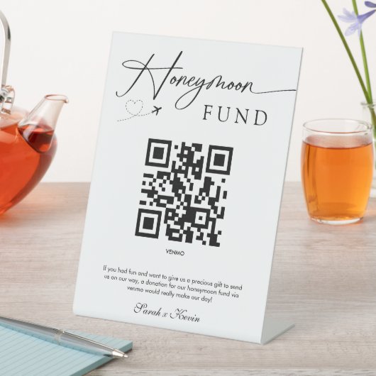 Premium Modern Honeymoon Fund QR Code Wedding Sockelschild (In Situ)