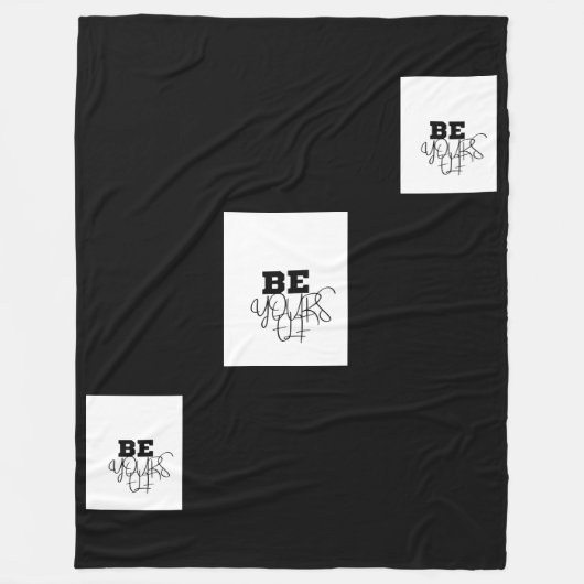 Premium Sei selbst schwarz & weiß Fleece Blanket. (Vorderseite)