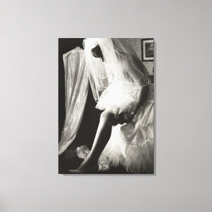 <Preparing>von Kim Koza Leinwanddruck