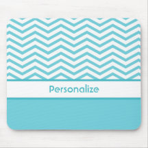 Preppy Aqua Blue und White Chevrons mit Namen