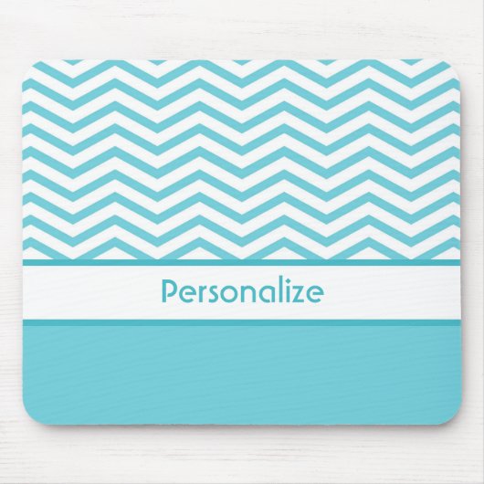 Preppy Aqua Blue und White Chevrons mit Namen Mousepad (Vorne)