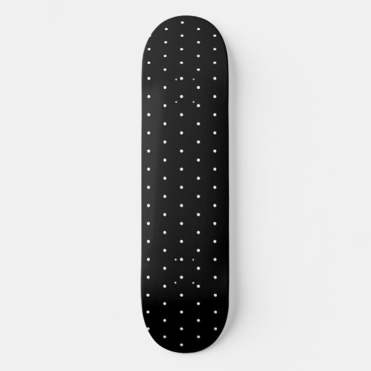 Preppy Black and White Tiny Polka Dots Muster Skateboard (Vorderseite)