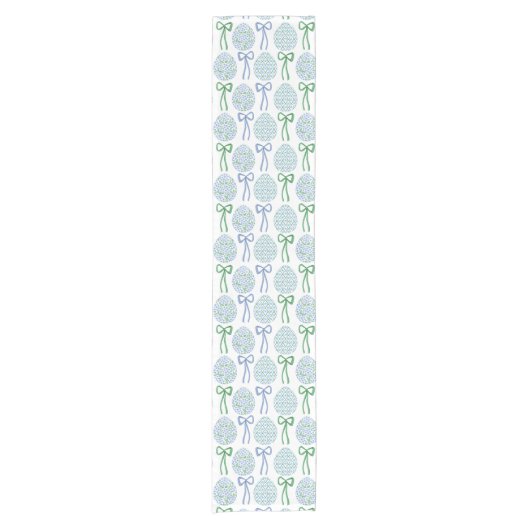 Preppy Blue and Green Oaster Bows and Eggs Kurzer Tischläufer (Vorderseite)