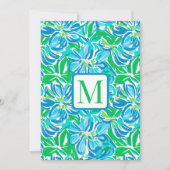 Preppy Blue Flowers Monogram Einladung (Vorderseite)
