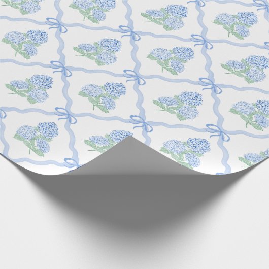 Preppy Blue Green Hydrangeas Geschenkpapier (Ecke)