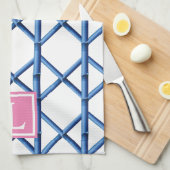 Preppy Blue Trellis Bamboo Muster Monogram Geschirrtuch (Viertel Falte)