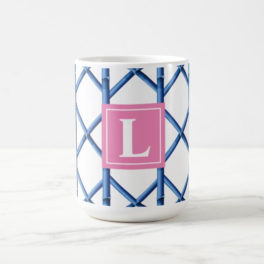 Preppy Blue Trellis Bamboo Muster Monogram Kaffeetasse (Mittel)
