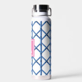 Preppy Blue Trellis Bamboo Muster Monogram Trinkflasche (Rückseite)