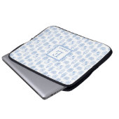 Preppy Blue und White Ginger Jar Print Monogram Laptopschutzhülle (Vorne Knopf)