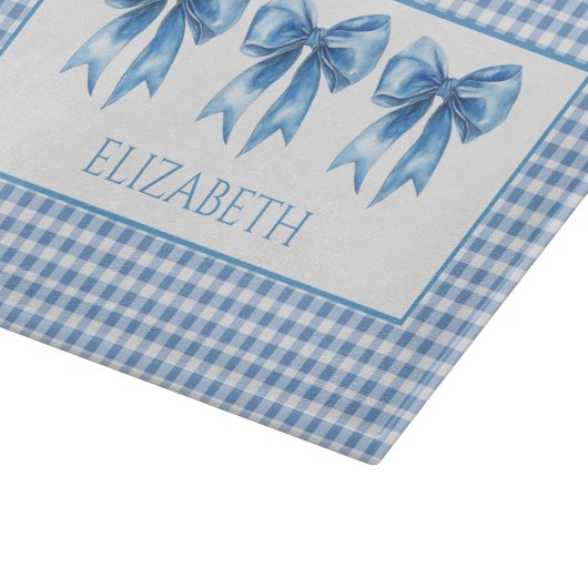 Preppy Blue und White Gingham und Bow Schneidebrett (Ecke)