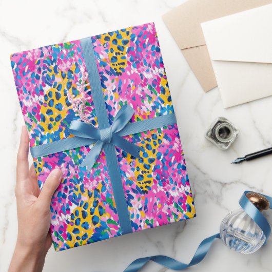 Preppy Cheetah Wrapping Paper Geschenkpapier (Schenken)