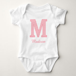Preppy Classic Zickzack rosa Letter M Monogramm Baby Strampler