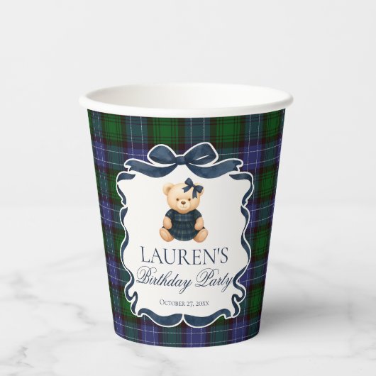 Preppy Coquette Bow Bear Tartan Plaid Birthday Pappbecher (Vorderseite)