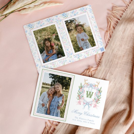 Preppy Grandmillennial Christmas Monogram Wappen Feiertagskarte