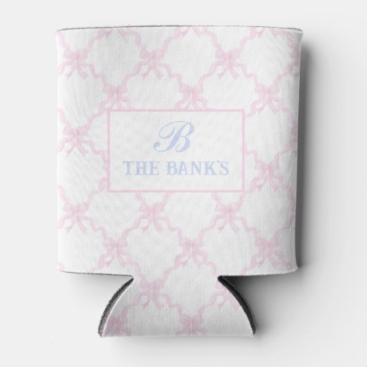Preppy Grandmillennial Pink bow trellis Monogram Dosenkühler (Vorderseite)