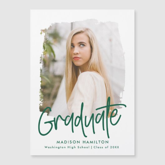 Preppy Green Script Foto Abschluss Magneteinladung (Vorderseite)