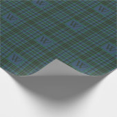Preppy Green und Blue Kariert Monogram Geschenkpapier (Ecke)