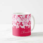Preppy Hand Drawn Coquette Pink Red Bows Kaffeetasse (VorderseiteRechts)