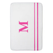 Preppy Hot Pink Elegant Minimal Border Initial Badematte (Vorderseite Vertikal)